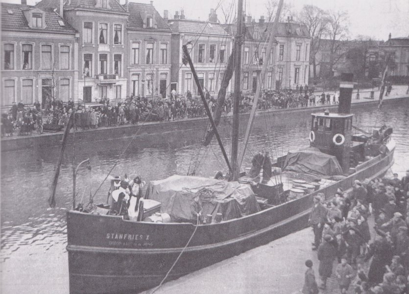 Sint-en-Pieten-SFX-1935-Willemskade.jpeg